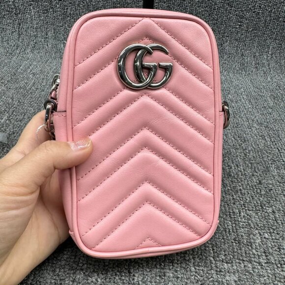 Gucci Marmont Cellphone Pouch Crossbody Bag 625-021125 - Picture 3 of 14